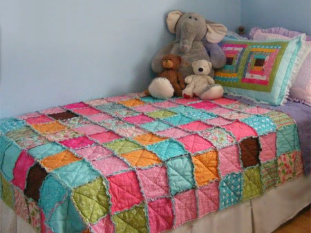 upcycle repurpose recycle bedding rag quilt