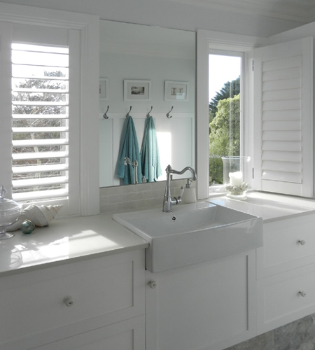 Decorate a home in white