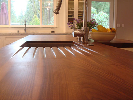 Solid wood countertops for kitchens