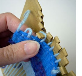 Make a simple weaving loom 