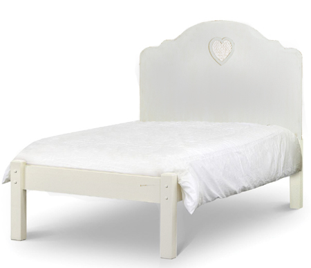 Make this heart bed set