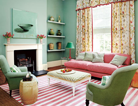 Decorating with mint green