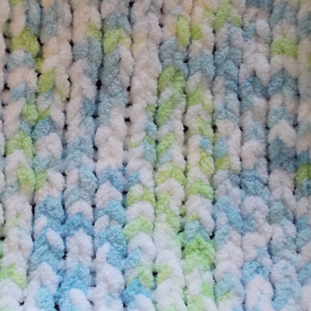 Knit a cute and cuddly baby blanket