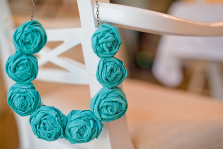 Fabric rose necklace 