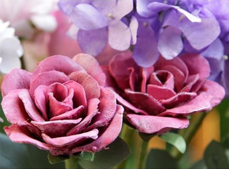 roses using egg cartons