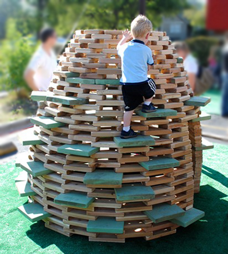 Modern alternative to a jungle gym... the playhive