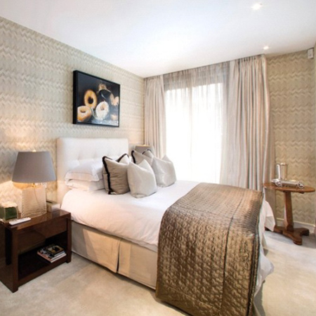 Stephen Falcke sa designer