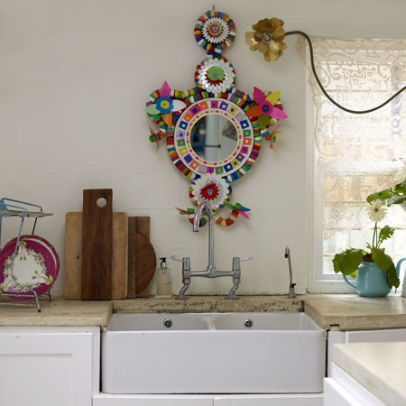 Eclectic style in vintage home 