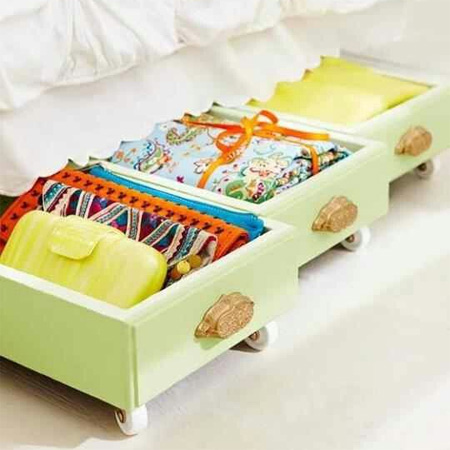 Repurpose an old drawer into mobile underbed storage drawers