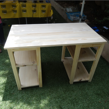 DIY easy home office or child's desk using PAR pine at builders warehouse