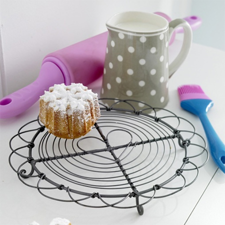 Crafty ideas to use wire for home decor projects wire trivet