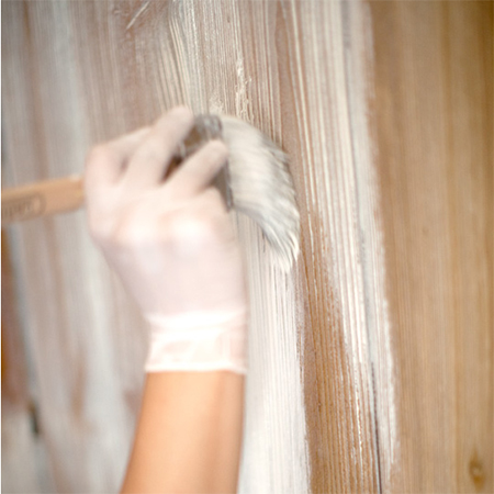 How to whitewash knotty pine walls