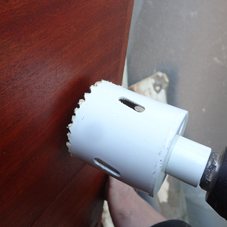 how to fit install mount or replace door knob drill hole in door