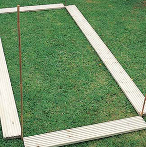 Make a simple raised garden bed 
