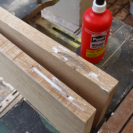 using a bosch biscuit jointer to join timber wood planks together with ponal wood glue