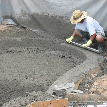 how to build diy swimming pool shaping concrete