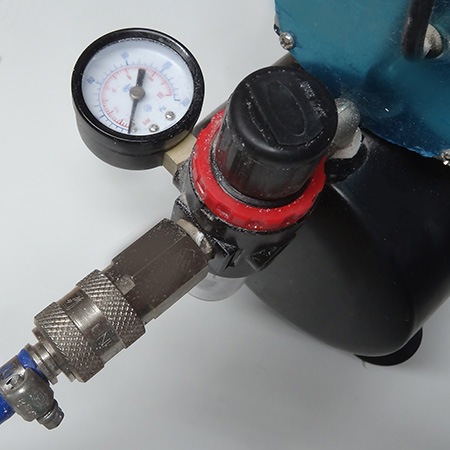The air hose should be of a diameter as recommended by the manufacturer for use with the compressor but a minimum pressure rating of 10 bar.
