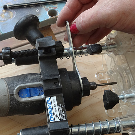 dremel 8200 multitool and plunge router attachment