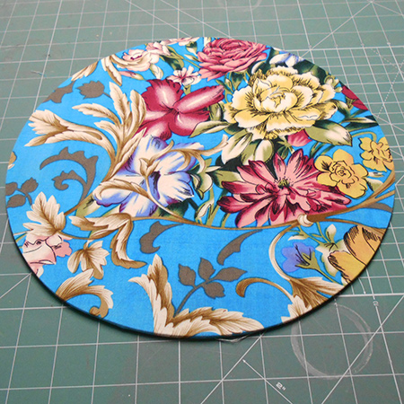 make fabric wrapped charger plates