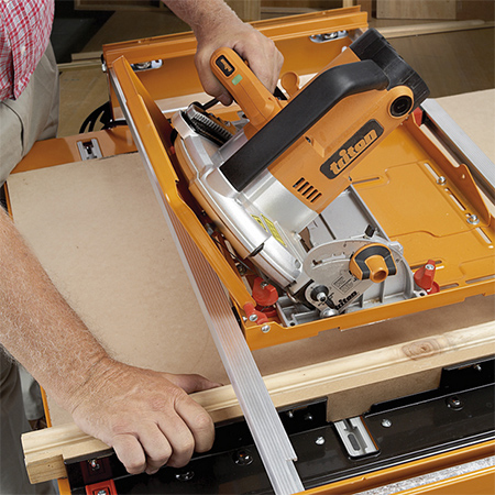 triton workcentre adapts to fit a variety of cutting saws
