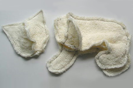 Turn an old towel into a cute kitty