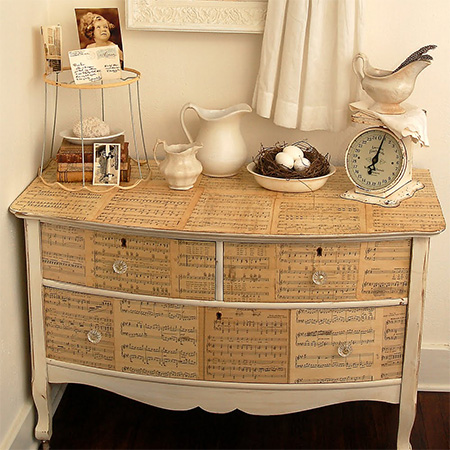 Makeover a chest of drawers