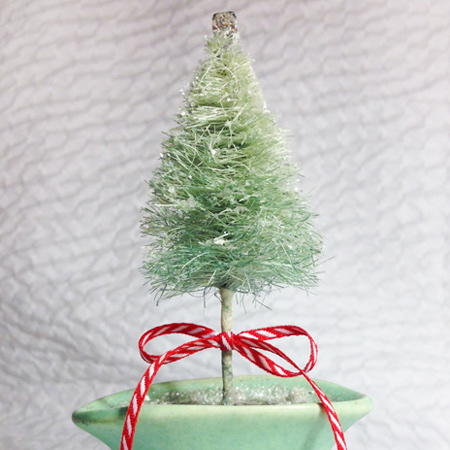 how to make a pretty sisal bottle brush Christmas tree