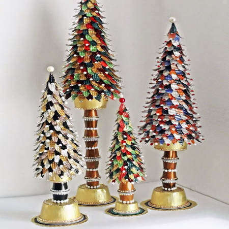 Recycled aluminium cans and Nespresso capsules are used to make miniature Christmas trees