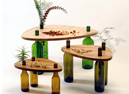 Divinus... A table made from reycled materials with glass bottle legs