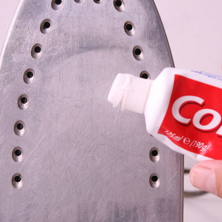 remove burns from steam iron with toothpaste