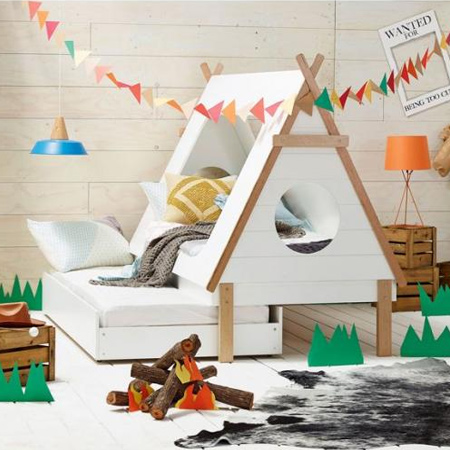 decorating ideas dreamy bedroom for little girl wigwam or teepee bed