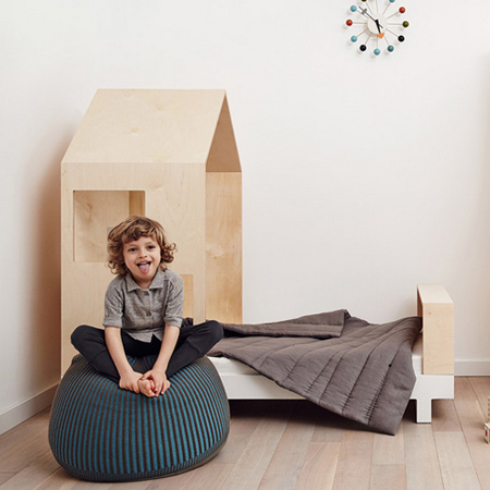 he use of quality materials and neutral colors create a unique atmosphere of space for children that is both fun and ecologically appealing.