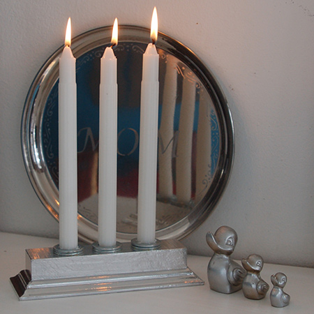 Quick Project: Faux pewter candle holder