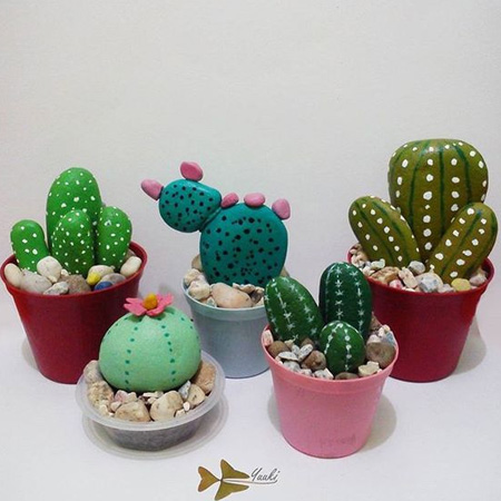 HOME-DZINE | Cactus craft ideas - And finally... collect pebbles from the garden or beach, in assorted shapes and sizes, to make a colourful painted cactus display that would add colour and interest to any windowsill. 
