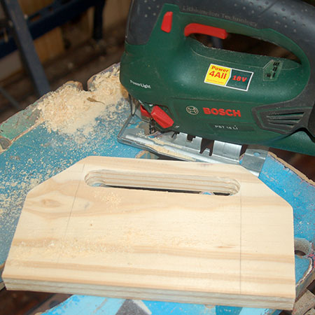 5. Cut out the hole for the handle with your jigsaw.