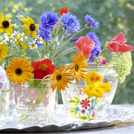 Keep flowers looking vibrant for longer with these easy tips