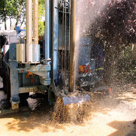 HOME-DZINE | Boreholes - With a 60 to 85% success rate - even under ideal conditions - it is extremely important for those interested in drilling for a borehole to use the services of legitimate borehole drilling company.