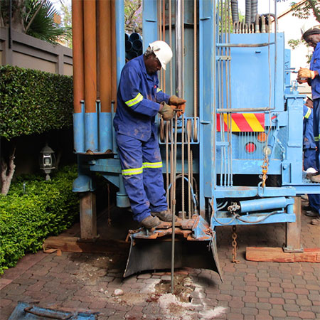 HOME-DZINE | Boreholes - A reputable borehole drilling company should be able to complete the job in a matter of hours, but definitely no more than a day.