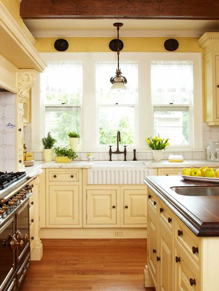 buttery yellow colour for cold kitchen