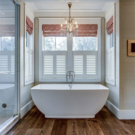 6 Benefits Of Installing Waterproof Window Blinds In Your Bathroom