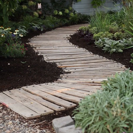 Make A Walkway Using Reclaimed Pallet Wood