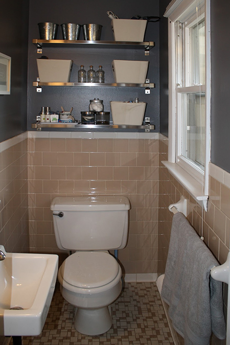 Quick and Easy Cosmetic Bathroom Makeover