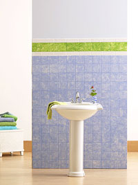 A simple paint effect for tiles offers a complete transormation