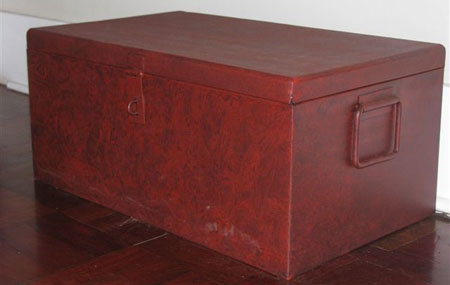 New look for an old tin trunk
