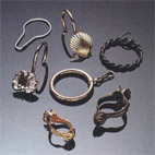 Metal rings and hooks are available in brass, nickel, iron, and chrome