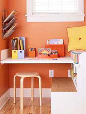 This built in workstation is great for when the kids do their homeowork