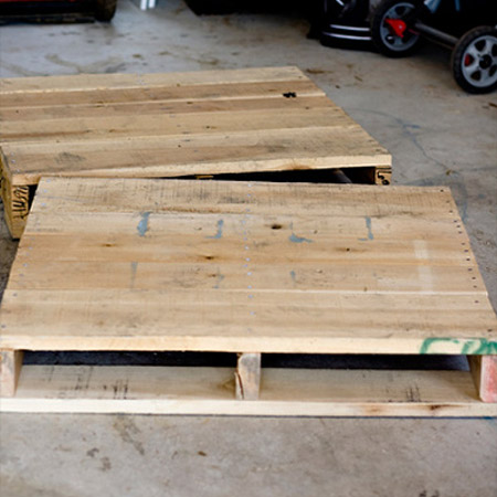 Pallet day bed 