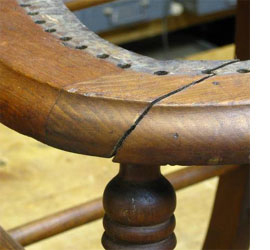 repair fix fill cracks in wood vintage secondhand furniture