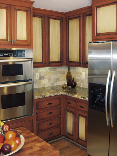 Paint kitchen cabinets in two-tone