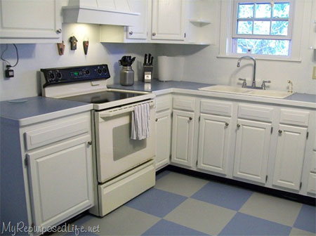 Painting  Kitchen Cabinets on Home Dzine   Paint Oak Kitchen Cabinets